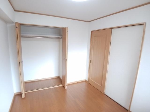 クレアーレ加用（101） 室内