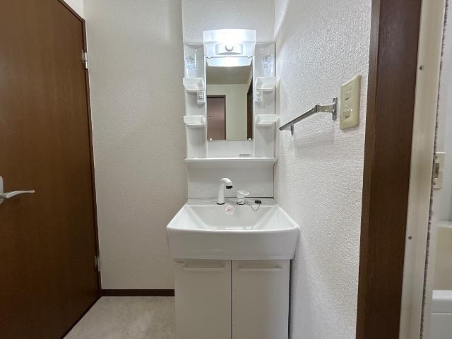 エトワール・ＨＡＮＤＡ壱番館 洗面