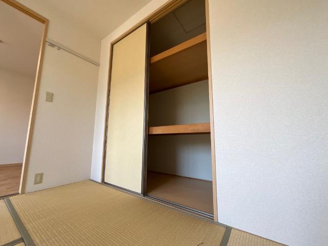 ウィステリア中曽根Ⅱ（202） 収納
