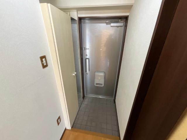 ルポ田原24（203） 玄関