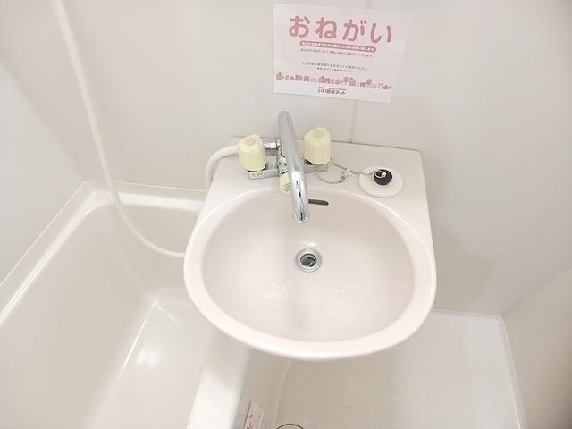 カサーレ三ケ森（302） 玄関
