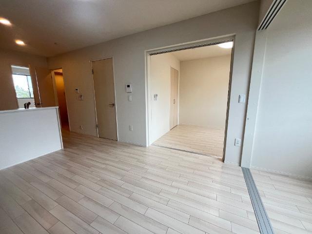ラグーナ青葉台 室内