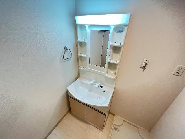 サン・フローラ　三郎丸 部屋画像