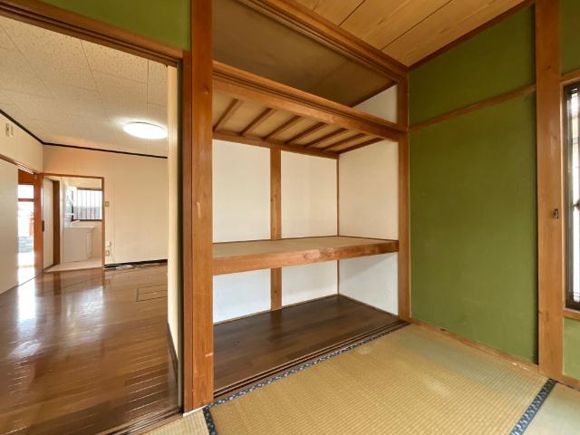 田原1丁目戸建 収納