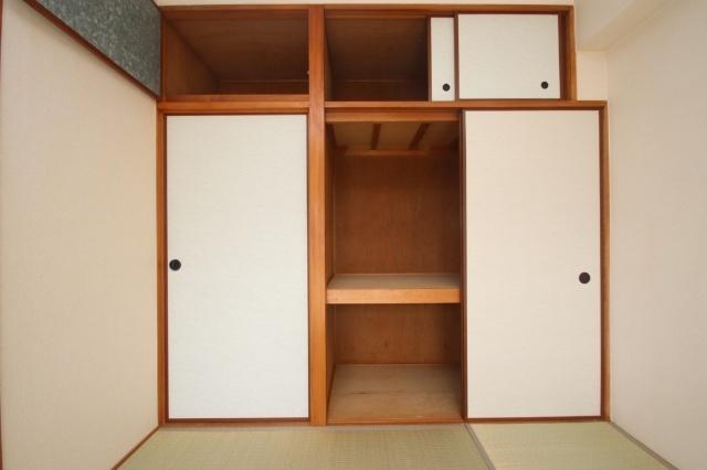 シャトレ沼本町（307） 収納