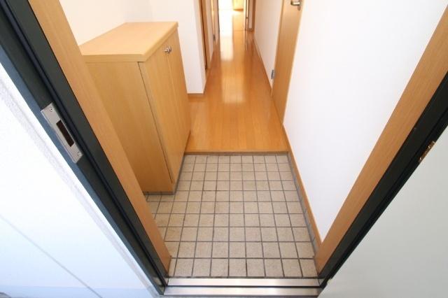 エムズ葛原（203） 玄関