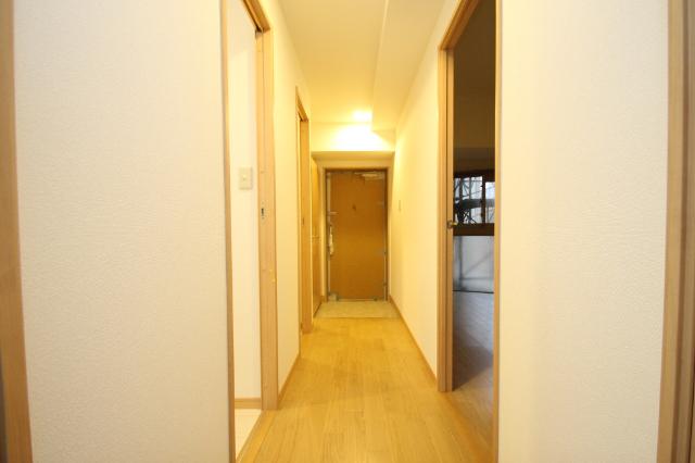 グランヒルズ下曽根（401） 玄関