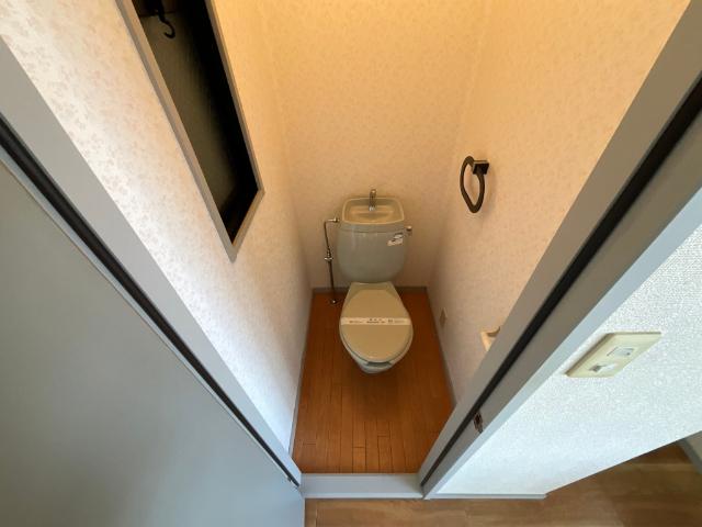 ウィンディア潤崎　B棟（202） トイレ