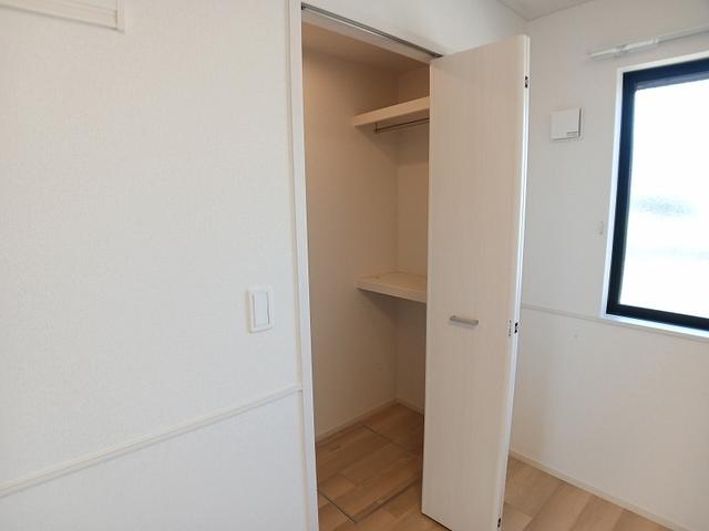 ソレイユ元町Ⅳ（104） 収納