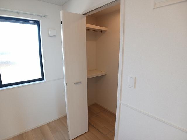 ソレイユ元町Ⅳ（102） 収納