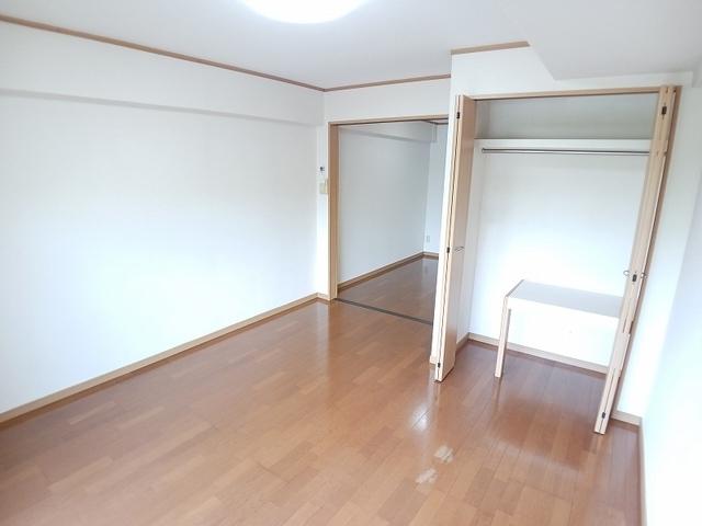 ハミングバード上吉田（110） 収納