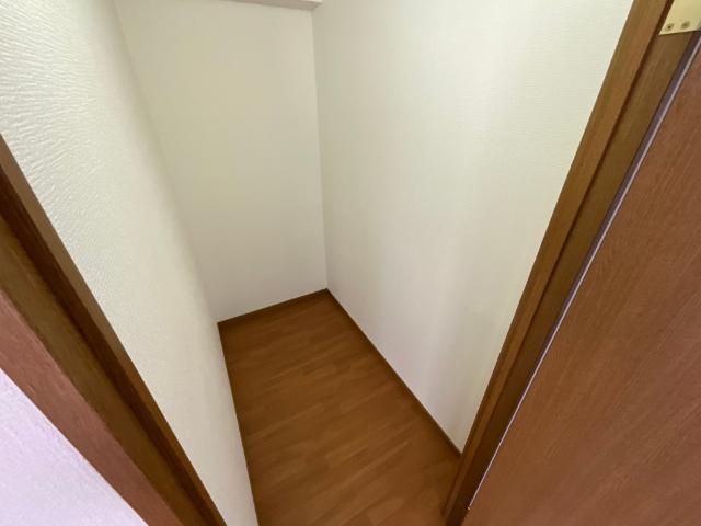 井上興産ビル（303） 部屋画像