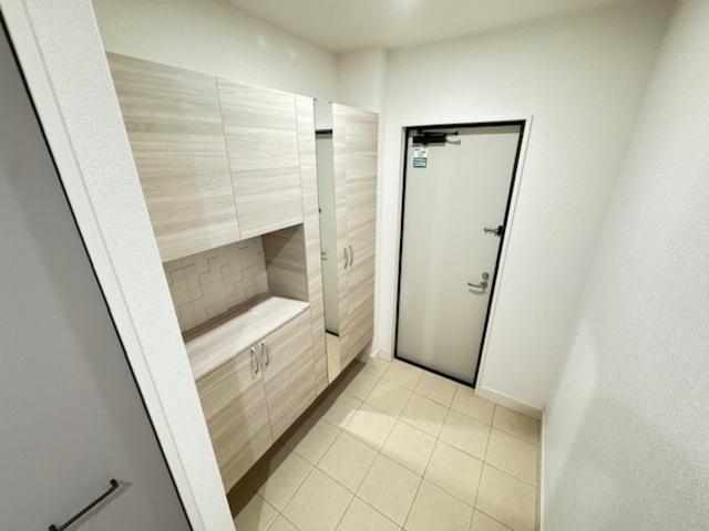 D-ROOM原町（101） 玄関