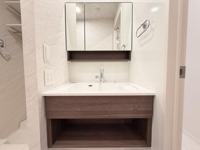 イゾラ（102） 部屋画像