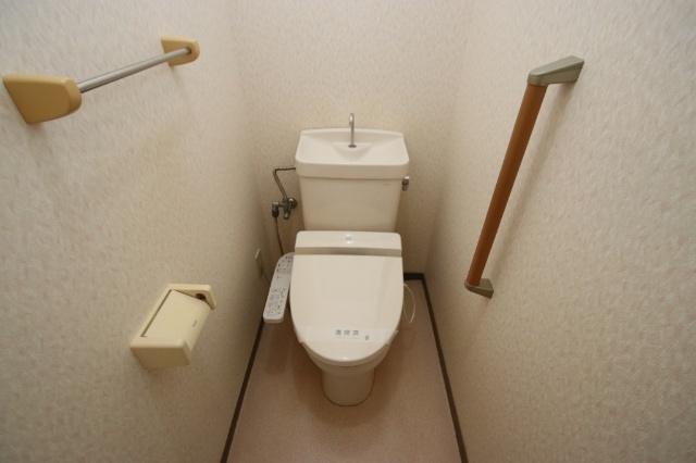 セジュールベフA棟（203） トイレ