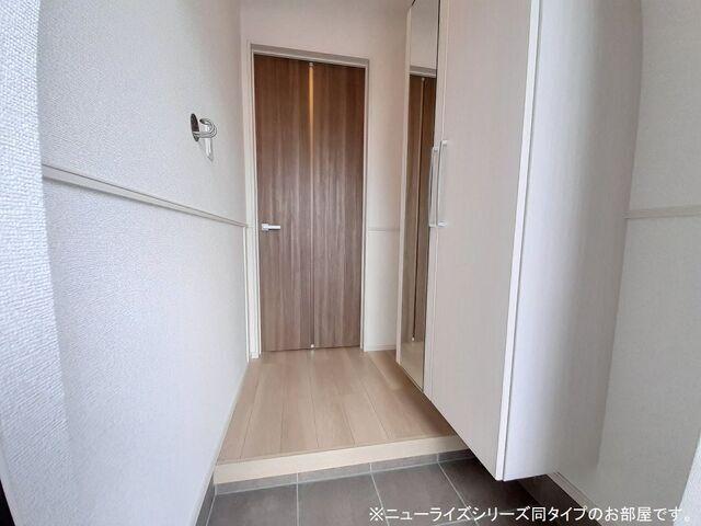 弥生桜Ⅱ・Ｂ（103） 玄関