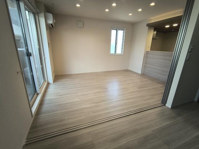 アークパルシモン（203） 部屋画像