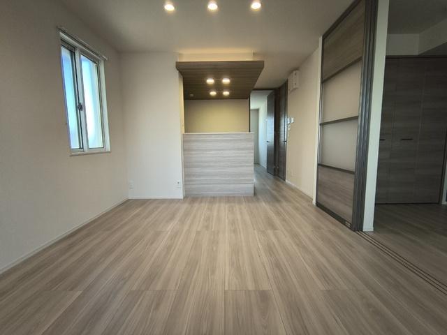 アークパルシモン（203） 部屋画像
