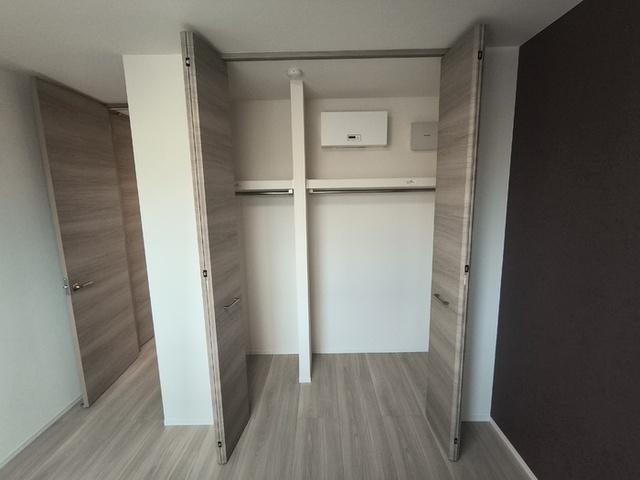 アークパルシモン（303） 部屋画像