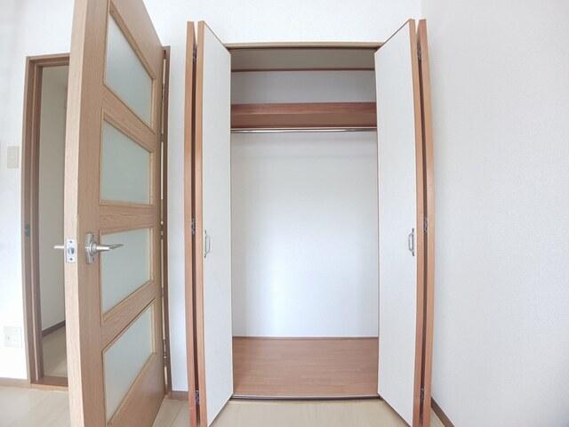 サンハイム（202） 収納