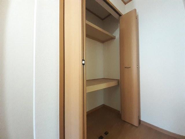 パエーゼ（103） 収納