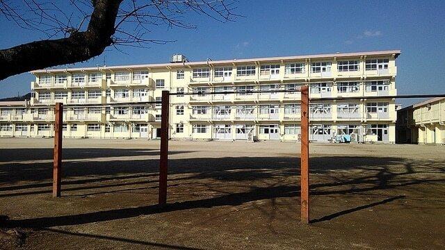 北九州市立　広徳小学校：300m