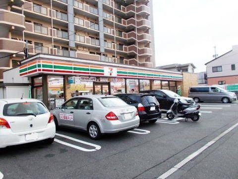 セブン小倉日明４丁目店：300m