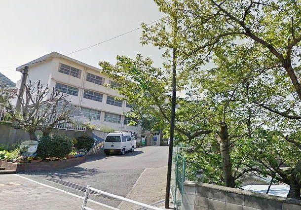 小森江東小学校：350m