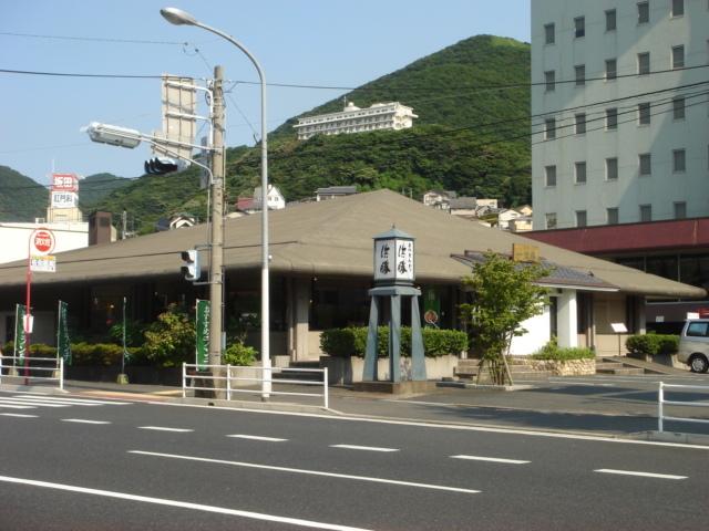 とんかつ浜勝北九州小倉店：810m