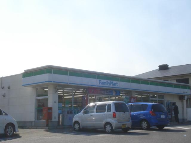 ファミリーマート若松片山一丁目店：611m