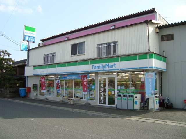 コンビニ：2300m