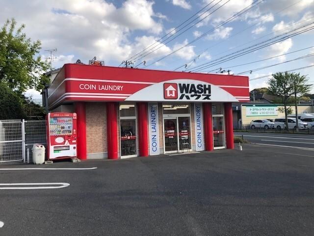 WASH HOUSE：300m
