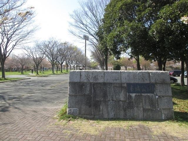 本城公園：650m