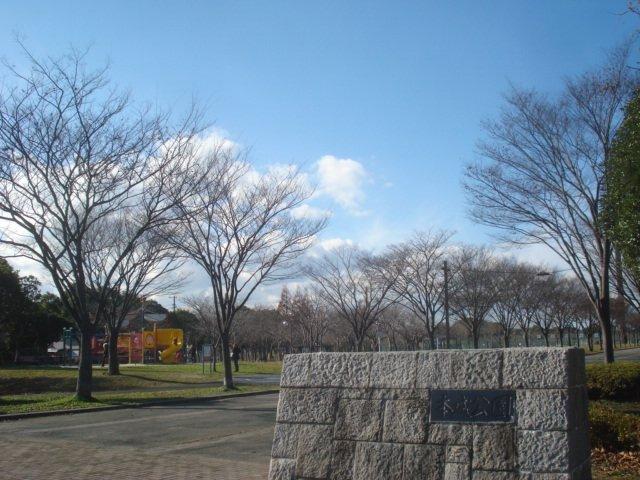 本城運動場：1005m