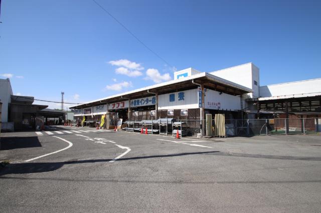 ホームプラザナフコ徳力店：1900m