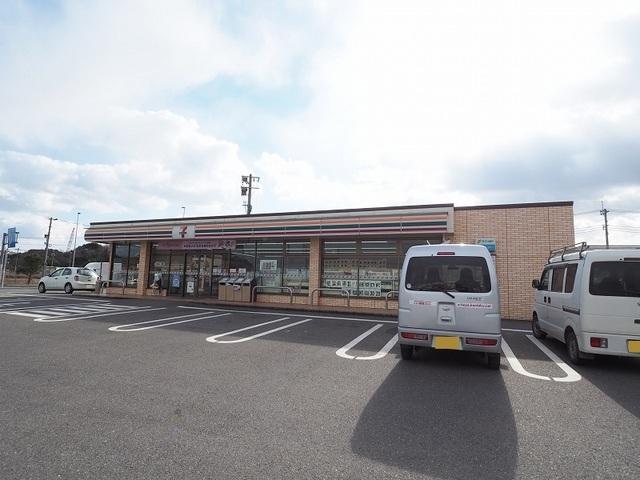 セブンイレブン：1300m