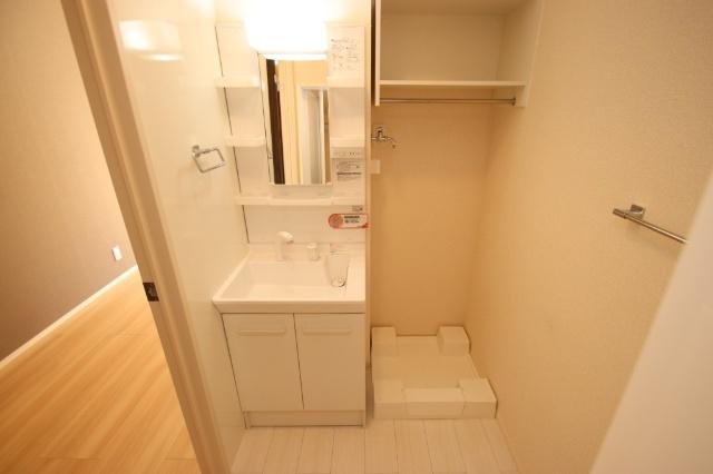 D-room葛原（106） 洗面