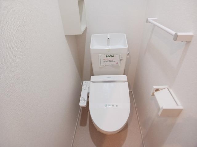 Ｊ・サクレ葛原Ⅱ（101） トイレ