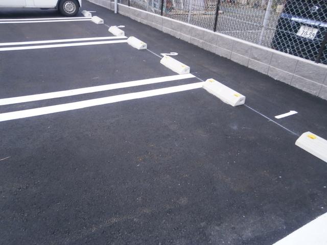 Arietta東貫（105） 駐車場