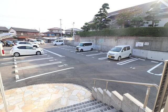 Central Park三ヶ森（301） 駐車場