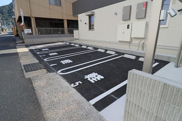 D-room柳町（206） 駐車場