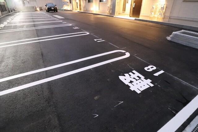 D-room柳町（206） 駐車場