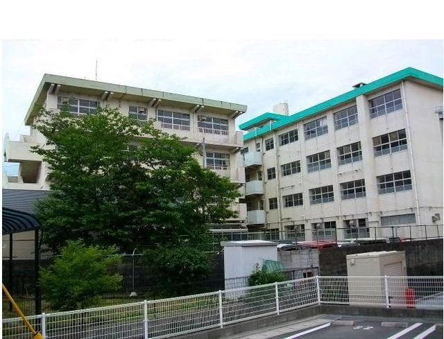 北九州市立  湯川小学校：100m