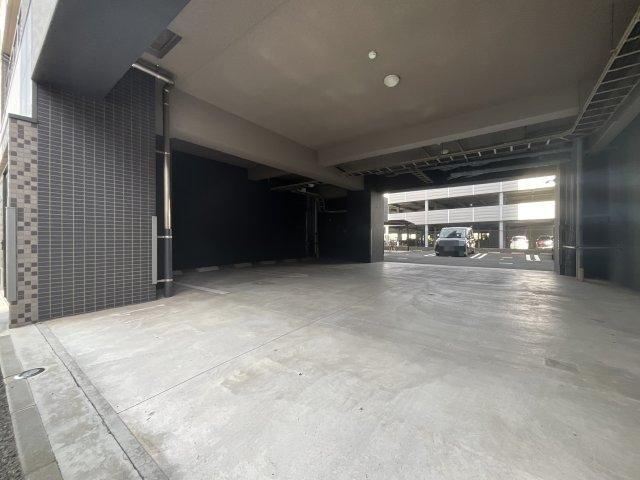 プレミアJONO 駐車場