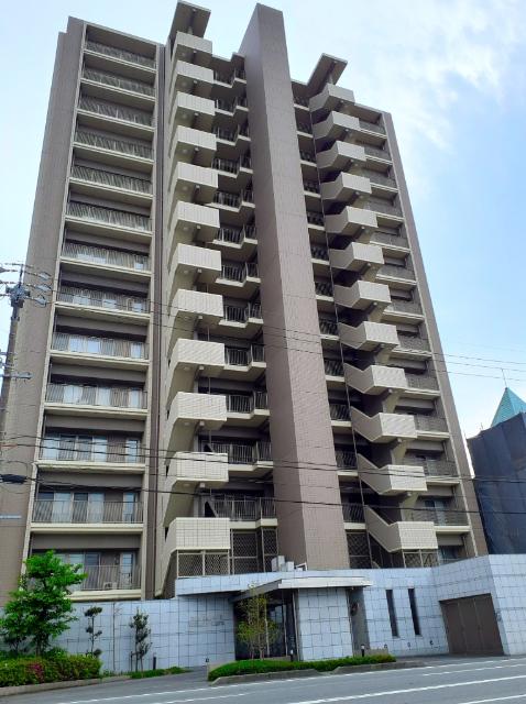 ダイアパレス四日市久保田 外観