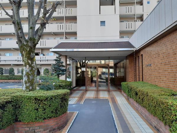 コープ野村稲西 外観