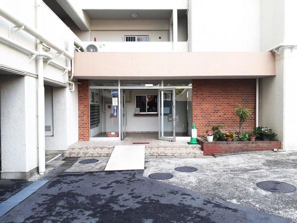 瑞穂スカイマンション エントランス