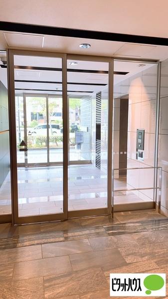 プレサンスデュオ四日市中央通り ロビー