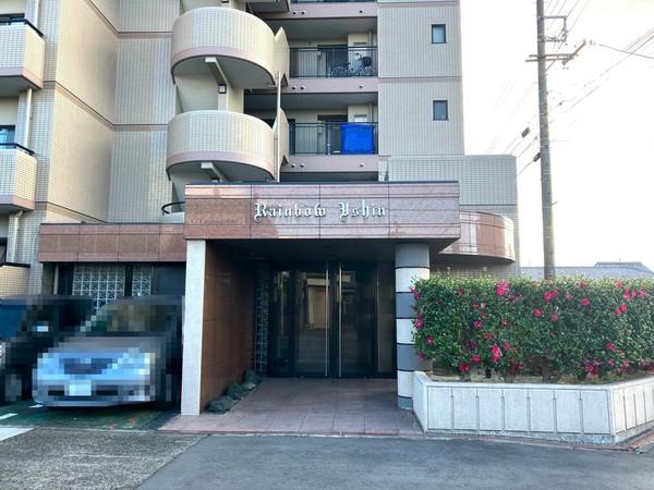 レインボー惟信 エントランス