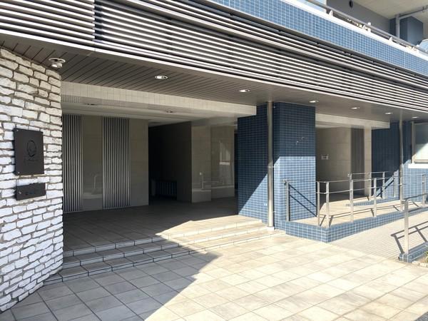 ファミリアーレ金山ＣＩＴＹ エントランス